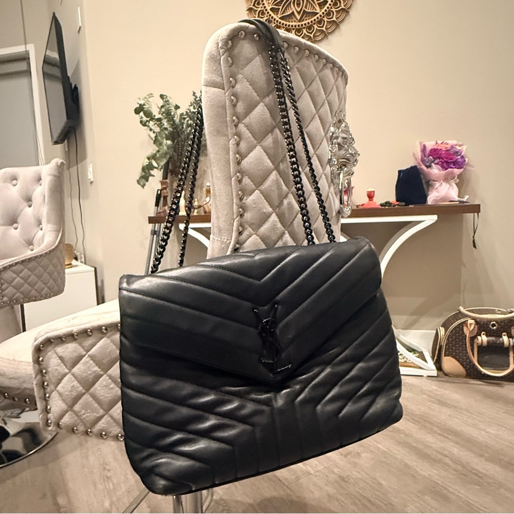 Saint Laurent Quilted Chevron Leather Shoulder Bag in Black - Picture 2 of 12